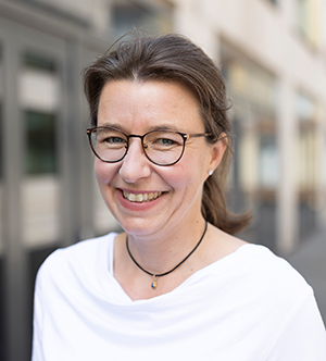 Dr. Ulrike Hanke